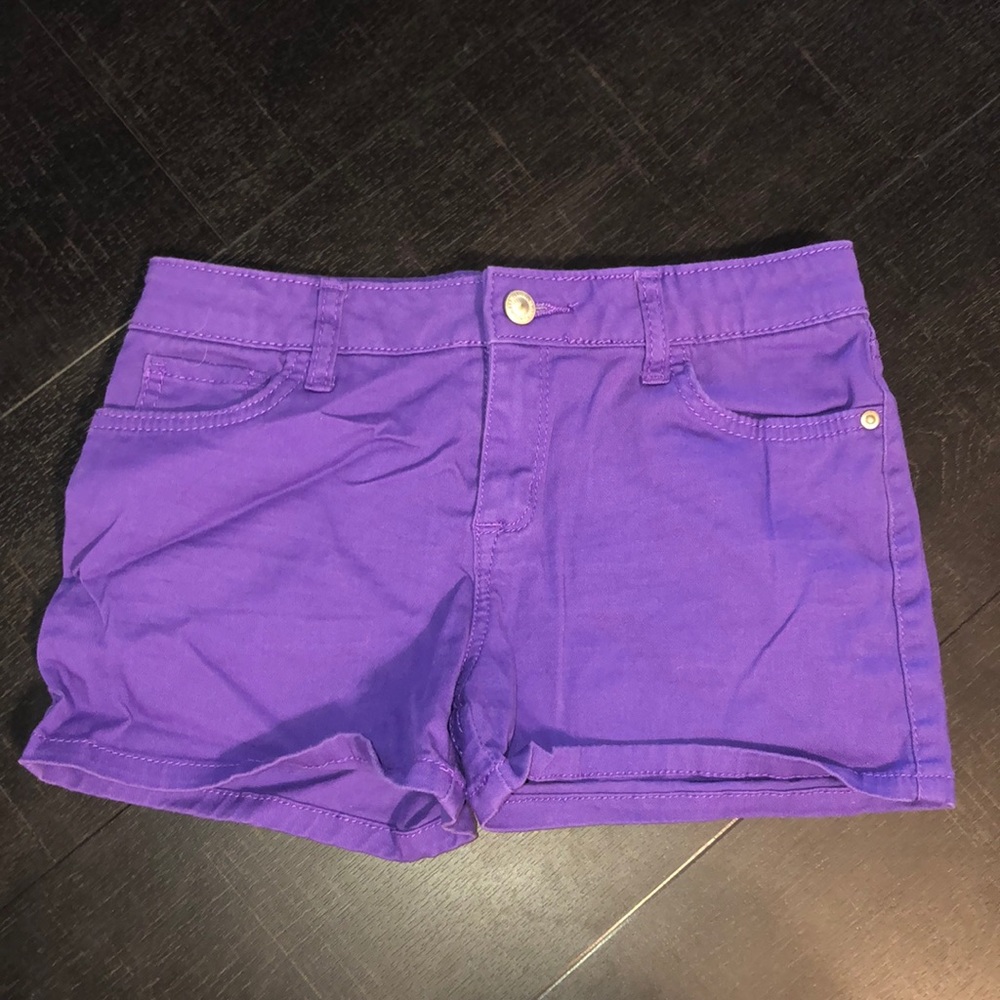 l.e.i. Chelsea Lowrise Shorts